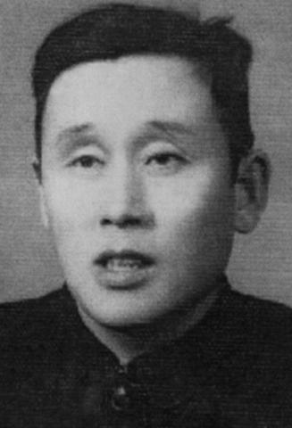 杨九成 1978.11-1981.10学校党委书记 杨九成 1978.11-1981.10学校党委书记