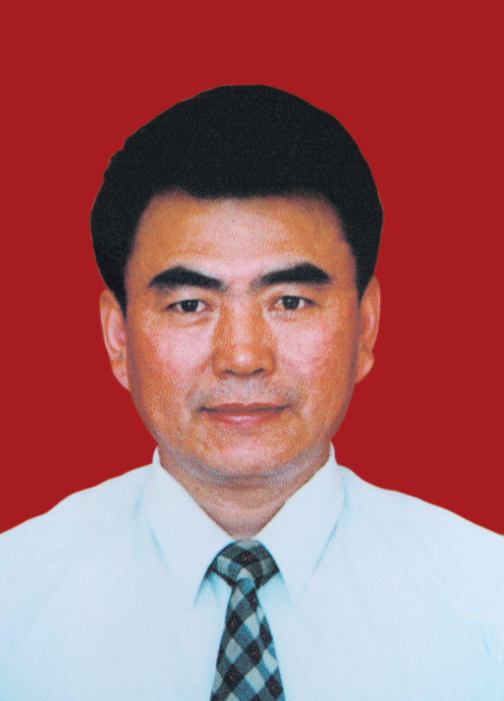 姓名:李鸿鸣 2002.3-2010.2学院党委书记 1994.10-2008.7学院院长