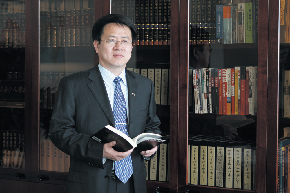 姓名:姚杰 2008.7-2010.5大连水产学院院长、党委副书记 2010.5至今 大连海洋大学校长、党委副书记